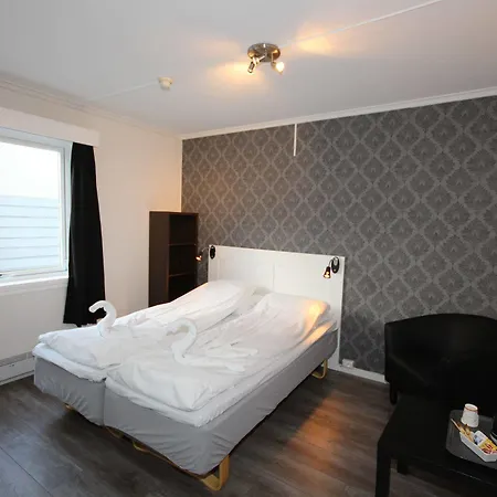 Hotel City Hotel Bodo 2*