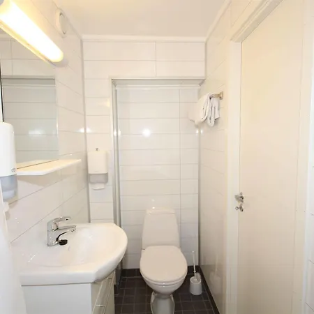 City Hotel Bodo 2*